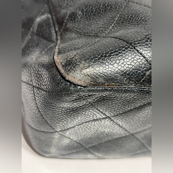 Chanel vintage caviar shoulder bag (project) - Picture 6 of 16